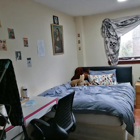 Guest House Private Room Near Glasgow City Centre Extérieur photo